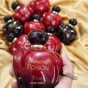 Photo by TasniaTanisha