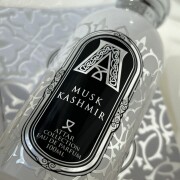 Musk Kashmir Attar Collection 香水- 一款2016年中性香水