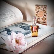 ECUSSON parfum　30ml　エキュッソン　ジャン　ダルブレ Ecusson Jean d&#039;Albret perfume - a fragrance for