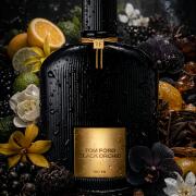 Photo by CONSTANTlNE