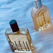 Photo by Martin Nguyen