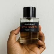 Dans Tes Bras Frederic Malle perfume - a fragrance for women and
