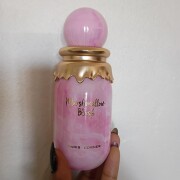 Marshmallow Blush PARIS CORNER 香水- 一款2025年新的中性香水