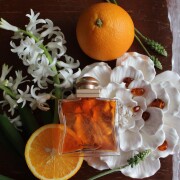 24 Faubourg Hermès 香水- 一款1995年女用香水