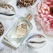 Pivoine Souveraine Houbigant 香水- 一款2023年女用香水