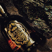 Don't Call Me Oud Epicò perfume - a new fragrance