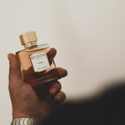 Issara Parfums Dusita perfume - a fragrance for women and
