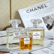 Chanel No 5 Eau Premiere (2015) Chanel fragancia - una fragancia