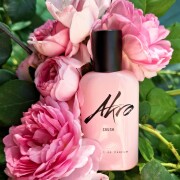 Crush Akro perfume - a novo fragrância Compartilhável 2025