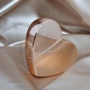 Hearts Rose Gold KKW Fragrance perfume - a fragrance for women 2021
