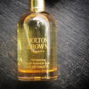 Mesmerising Oudh Accord & Gold Molton Brown perfume