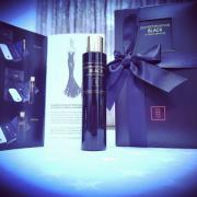PUREDISTANCE BLACK – Rich and Luxe