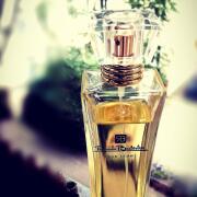 Photo by Juliette has a gun