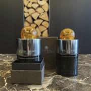 Mesmerising Oudh Accord & Gold Eau de Parfum Molton