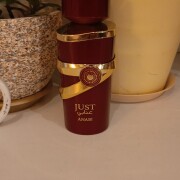 Just Anabi Fragrance World perfume - a fragrância Feminino 2023