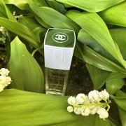 ま*ん様 CHANEL CRISTALLE EAU VERTE 100ml 残量 クリスタル オードゥ