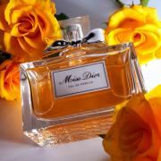 Miss Dior 2012 Eau de Parfum by Dior » Reviews & Perfume Facts