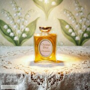 Diorissimo Dior parfüm - kadınlar için bir koku 1956