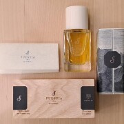 La Tierra del Rayo Fueguia 1833 perfume - a fragrance for women