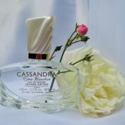 parfum cassandra rose blanche