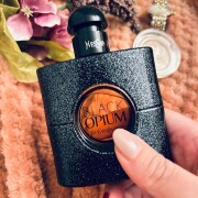Black Opium Yves Saint Laurent perfume