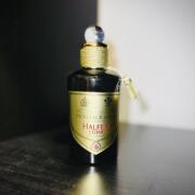 Halfeti Cedar Penhaligon's perfume - a fragrance