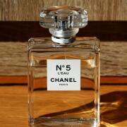 Chanel No 5 L'Eau Chanel perfume - a fragrance for Chanel No 5 L'Eau Chanel perfume - a fragrance for