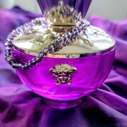 Versace Pour Femme Dylan Purple Versace perfume - a fragrância