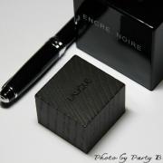 lalique encre noire fragrantica