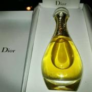 L'Or de J'adore : Dior lance la version la plus attractive de son parfum  iconique, la fragrance parfaite pour cet automne