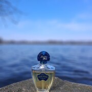 Shalimar Eau de Cologne Guerlain perfume - a fragrance for women 1925