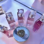 Photo by RevaFearstine