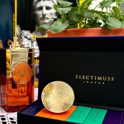 Caspian Cherry Electimuss perfume - a novo fragrância