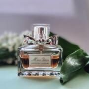 Miss Dior Absolutely Blooming Dior 香水- 一款2016年女用香水