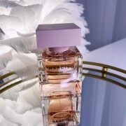 Narciso Eau de Parfum Cristal Narciso Rodriguez 香水- 一款2022年女