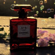 Chanel No 5 L'Eau Red Edition Chanel perfume - a fragrância