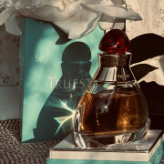 Trueste Tiffany perfume - a fragrância Feminino 1995
