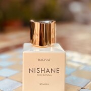 Hacivat Nishane 香水 - 2017年のユニセックス フレグランス
