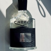 Aventus Creed コロン - 2010年の男性用 フレグランス