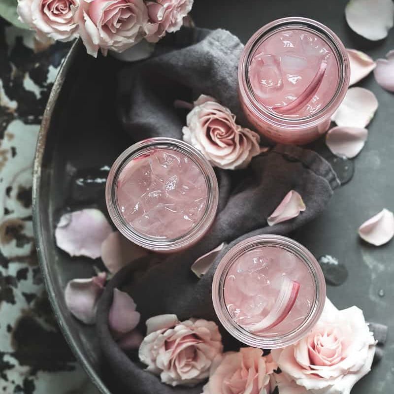 Mfk a la online rose fragrantica